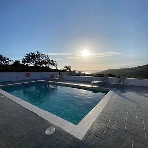 Villa George Sea View With Pool - تريوبيترا Exterior photo