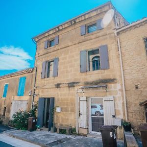 Maison De Village Atypique A 5Min Du Pont Du Gard فير بونت دي غارد Exterior photo