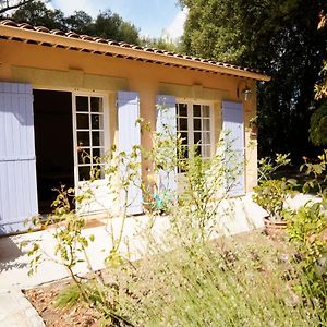 La Bastide-des-Jourdans Villa Bois Romay Dans Le Luberon Avec Piscine, Tennis Et Petanque. Exterior photo