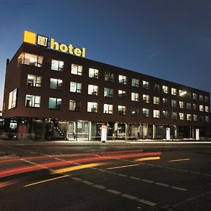 إنغولشتات Kult Hotel Exterior photo