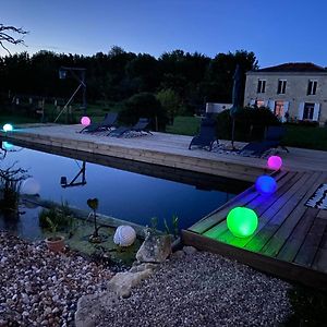 مبيت وإفطار Bourg-sur-Gironde Chambre D'Hote Pres Bordeaux Au Chateau Camponac Exterior photo