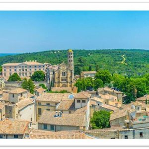 فيلا Charming Small House Close To Uzes Foissac  Exterior photo