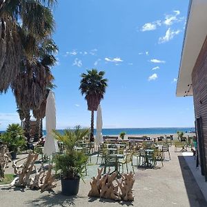 سافونا Lamberti Beach Apartment - 150 M From The Sea - Just Renewed - Wifi Exterior photo