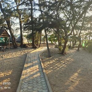 His Grace Sea View Cottages - Private Beach At Malpe أودوبي Exterior photo