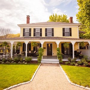 بار هاربور Yellow House Inn Exterior photo