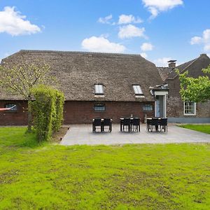 فيلا The Old Farmhouse With Terrace In مونْتفورت Exterior photo