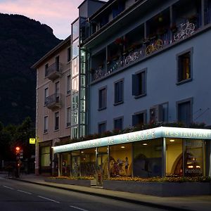 Hotel De L'Europe سان-جان-دي-موريين Exterior photo