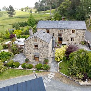 منزل الضيف Monfero  في Casa Pineiro Exterior photo