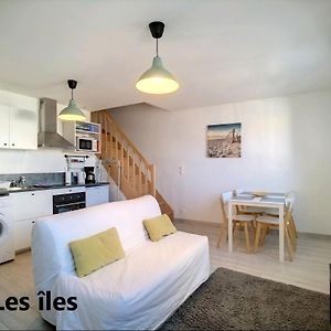 شقة Beau Duplex Et Studio Proche De La Mer دونفيل-ليه-باين Exterior photo