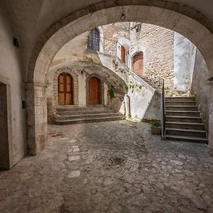 فندق La Torretta Sul Cortile Monteroduni Exterior photo