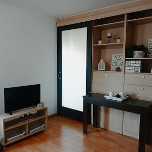 شقة Acogedor Apartamento Con Piscina Y Garaje ويسكا Exterior photo