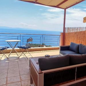 Simply Meraki Gytheian Apt With Panoramic Sea View غيتيو Exterior photo