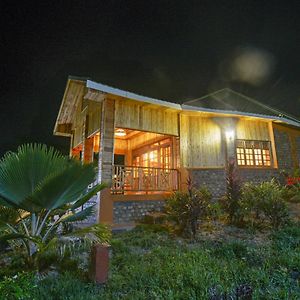 Busonga Parkview Safari Lodge-Kyambura Exterior photo