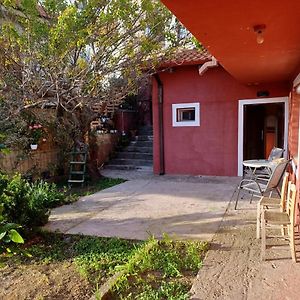 فيلا كاستوريافي Άνετη Κατοικία Με Κήπο Exterior photo