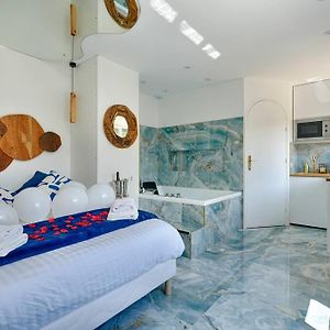 شقة Welcome To Santorini Montgeron Exterior photo