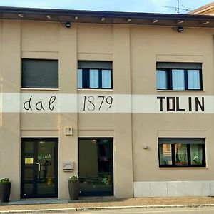 Hotel Tolin رونكو الأديجه Exterior photo