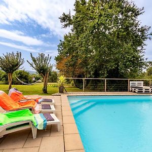 فيلا La Belle Salisienne - Maison Vue Montagne Et Piscine Salies-de-Béarn Exterior photo