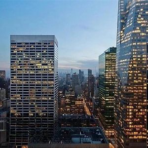 Stunning 2Bd Apartment On The 38Th Floor In Midtown نيو يورك Exterior photo