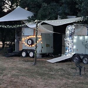 Glamping In Style, Prospector Tent كرولي Exterior photo