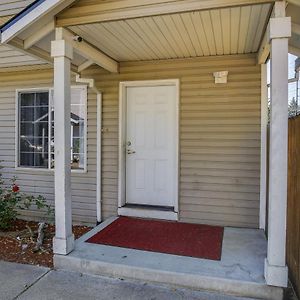 Portland Vacation Rental With Fireplace - Near Parks Exterior photo