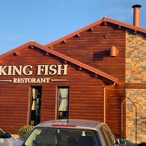 Patok Kingfish Restaurant & Boutique Hotel Exterior photo