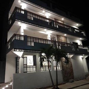 فندق Hostal Marina Samana Exterior photo