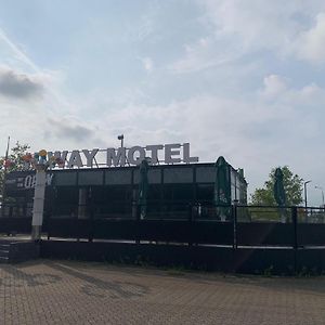 Siebengewald Hiway Motel Exterior photo