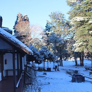 فندق Drakensberg White Mountain Backpackers إيسكورت Exterior photo