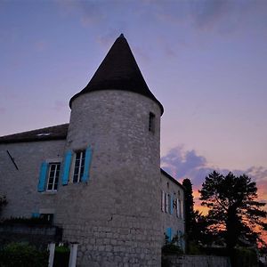Lauzun Un Petit Chateau Exterior photo