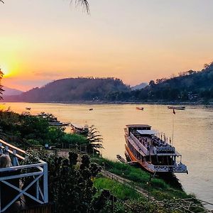 لوانغ برابانغ Villa Alounsavath Mekong Riverside Exterior photo