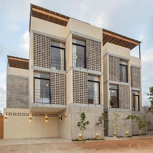 الشقق الفندقية بويرتو إسكونديدوفي  Casa Kame Exterior photo