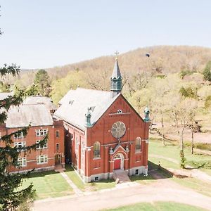 مبيت وإفطار Arcadia Academy Exterior photo