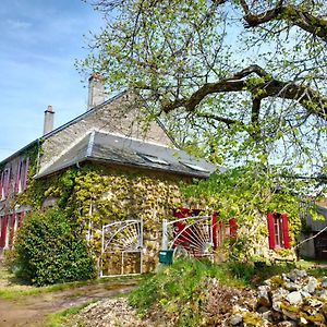 مبيت وإفطار Cervon La Ferme Des Douceurs Exterior photo