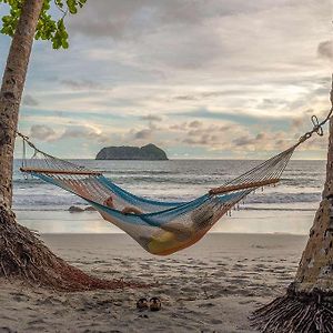 Arenas Del Mar Beachfront And Rain Forest Resort Costa Rica Exterior photo