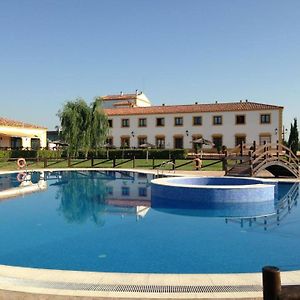 فيلانيوفا دي لا سيرينا Hospedium Hotel Cortijo Santa Cruz Exterior photo