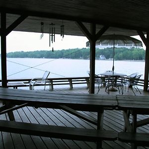 فيلا Cabin Chalet - Breathtaking Cabin In Laurel Island East Hampton Exterior photo