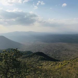 Harmonious Two Bed Cottage With Breathtaking Views Kajiado Exterior photo