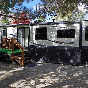 Cascade 300 Feet From Payette River Exterior photo