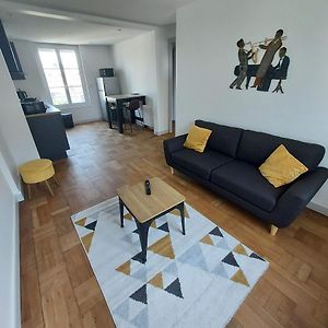 Superbe Appartement F2 Refait A Neuf Plein Centre كوتانس Exterior photo