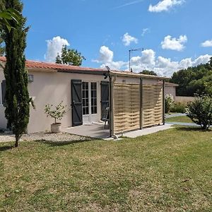 فيلا Gite Maison A Montendre Exterior photo