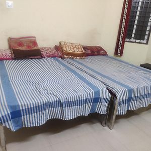 Aralagodu Shanthi Comforts Exterior photo