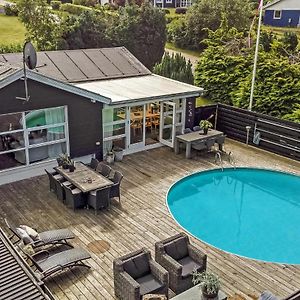 Løgstrup Beautiful Home In Lgstrup With Outdoor Swimming Pool Exterior photo