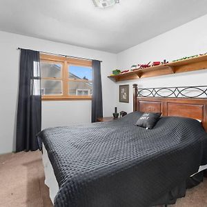 3 Bedroom Duplex By Sanford شلالات سيوكس Exterior photo
