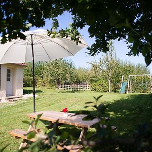 فيلا La Ferme Du Mesnil - Maison Familiale Bézu-Saint-Éloi Exterior photo