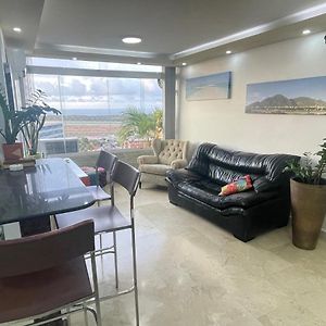 شقة Comodo Apartamento Frente Al Aeropuerto Maiquetia Catia La Mar Exterior photo