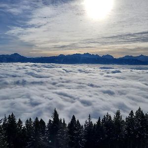 شقة Gerlitzen, Kanzelhoehe, Ueber Den Wolken, Haus Enzian Deutschberg Exterior photo