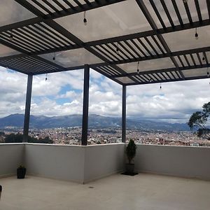 Departamento Completo Con Hermosa Vista De La Ciudad كوينكا Exterior photo