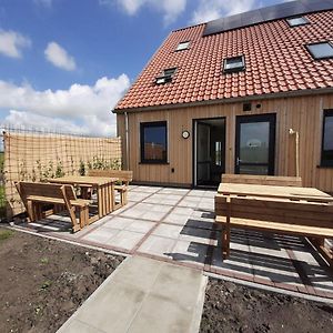 Leons 20-Person Group Home In The Heart Of Friesland Exterior photo