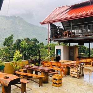 غامبولا Green View Peak Exterior photo