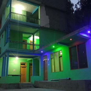 Kalgha Devraj Guest House & Cafe Pulga Exterior photo